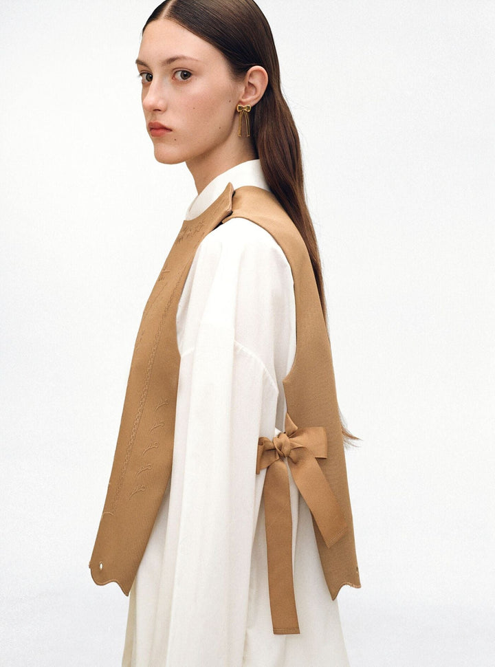 Bow Earrings - Gold by Gunia Project at White Label Project