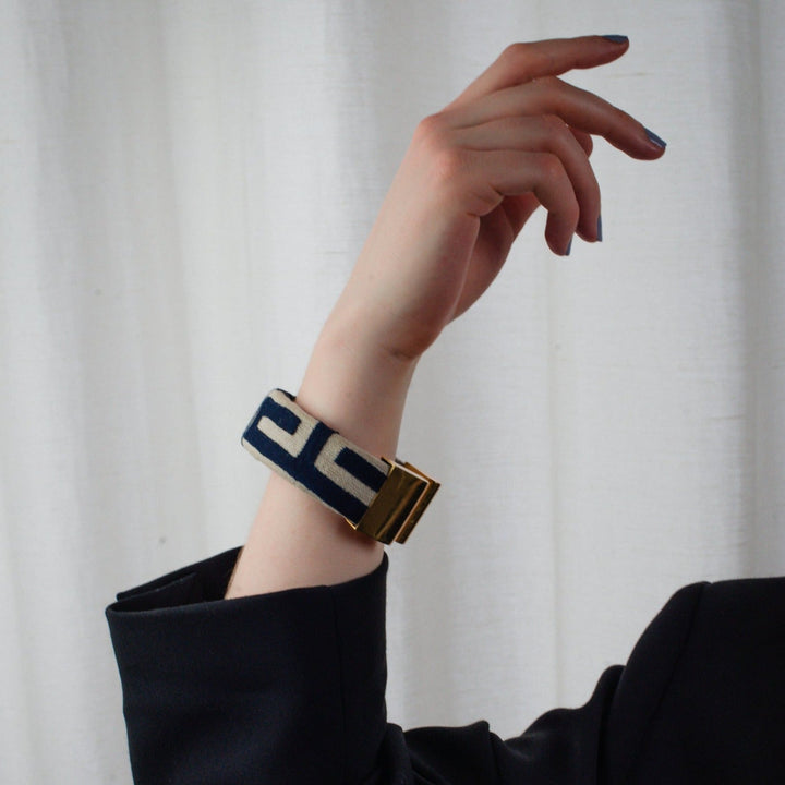 Sendero Kuna Bangle - White / Navy by Mola Sasa at White Label Project